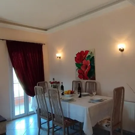 Apartment Even Ezer With Private Swimming Pool, Upon Request Poulades