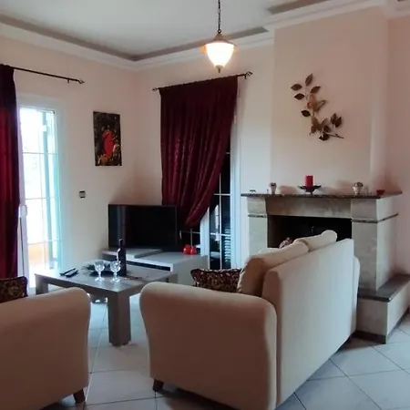Even Ezer With Private Swimming Pool, Upon Request Apartment